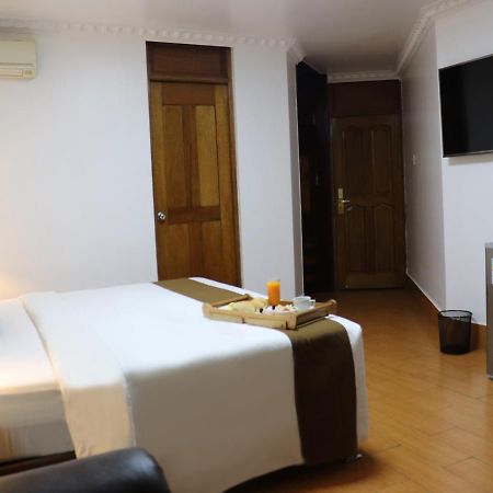 Inkari Suites Hotel Лима Екстериор снимка